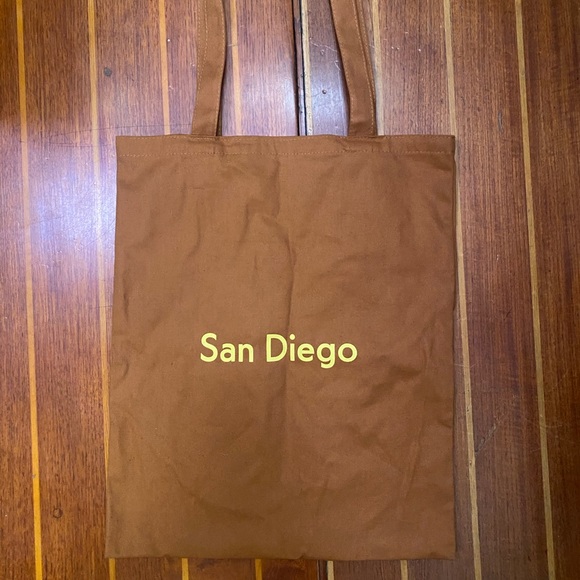 Outdoor Voices Handbags - Outdoor Voices San Diego tote